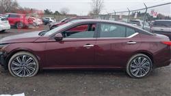 نيسان ألتيما